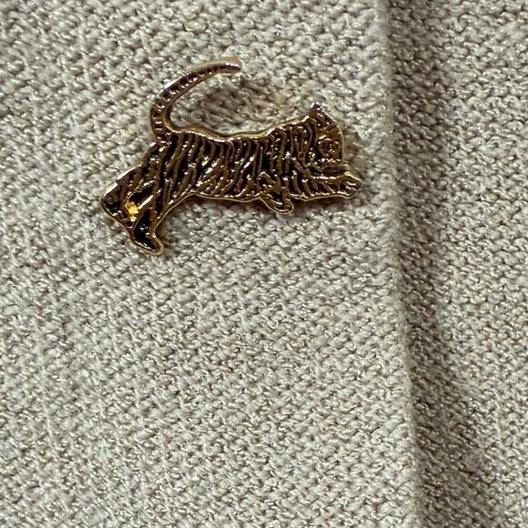 90s Vintage | Beige Wool Long line Cardigan Sweater Unique Gold Buttons | Small - Picture 6 of 9